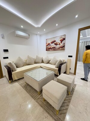 4 BHK Builder Floor For Rent in Sector 43