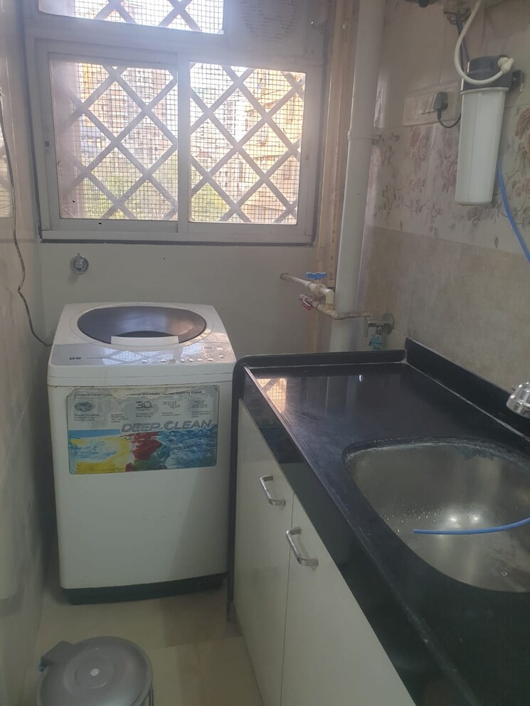 Kitchen, swapnlok-chs 2 Bedroom 850 Sq.Ft. Apartment In Malad East Mumbai 9687652