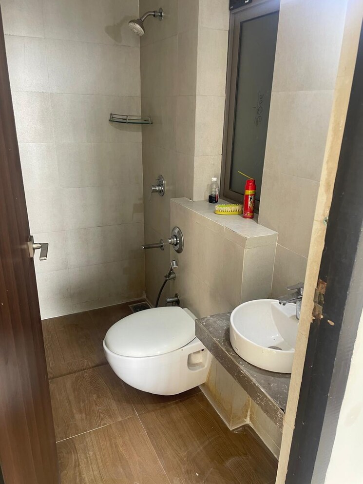 Bathroom, chembur 1 Bedroom 420 Sq.Ft. Apartment In Chembur Mumbai 9687655