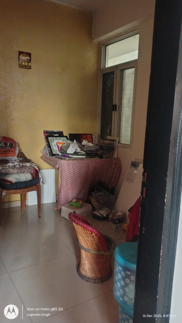 Living Room, aims-golf-avenue-ii 2 Bedroom 1080 Sq.Ft. Apartment In Sector 75 Noida 9687666