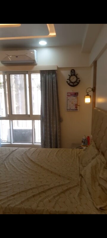 Room in 2 BHK Apartment at Dosti West County Phase 4 Dosti Pine, Balkum Pada – for Sale