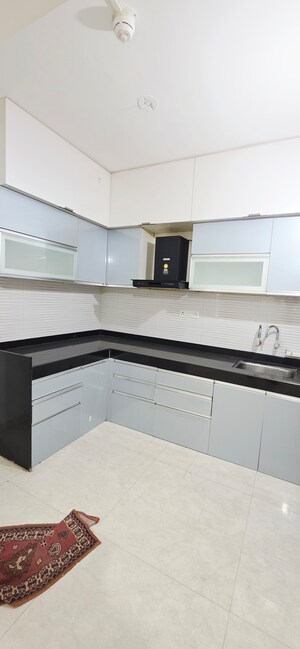 2 BHK Apartment For Rent in Majestique Towers East Phase 2, Kharadi