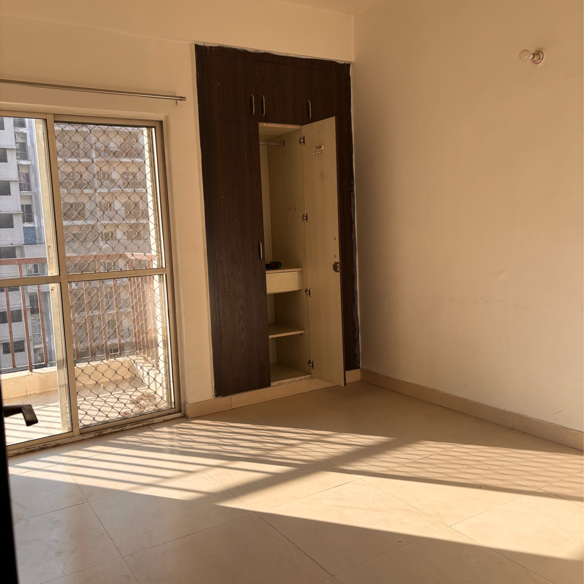 3 BHK + Study Room Apartment For Rent in Aims Golf Avenue II