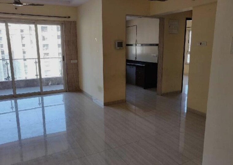 Room, pride-presidency-luxuria 1 Bedroom 450 Sq.Ft. Apartment In Ghodbunder Road Thane 9687685