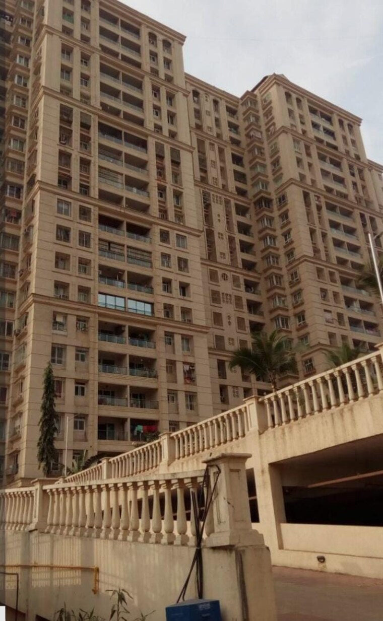 Exterior View, pride-presidency-luxuria 1 Bedroom 450 Sq.Ft. Apartment In Ghodbunder Road Thane 9687685
