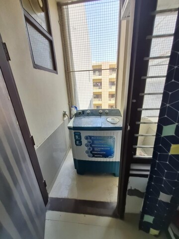 Balcony in 2 BHK Builder Floor at Sector 69 – for Rent