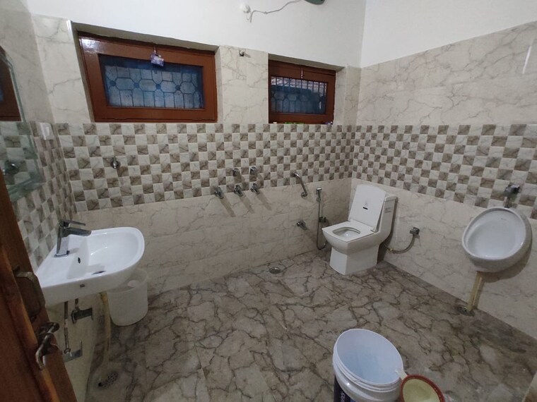 Bathroom, ballupur 3 Bedroom 2000 Sq.Ft. Independent House In Ballupur Dehradun 9687706