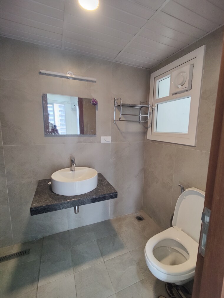 Bathroom, prestige-beverly-hills 3 Bedroom 2124 Sq.Ft. Apartment In Kokapet Hyderabad 9687711