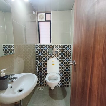 Bathroom in 1 BHK Apartment at Dosti Greater Thane, Kalher – for Rent