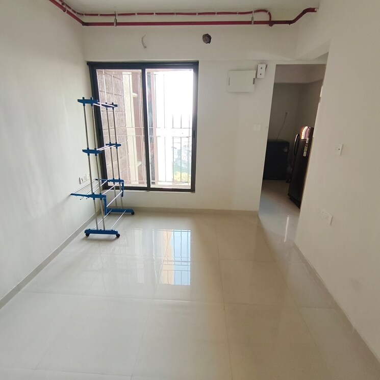 Room, dosti-greater-thane 1 Bedroom 319 Sq.Ft. Apartment In Kalher Thane 9687716