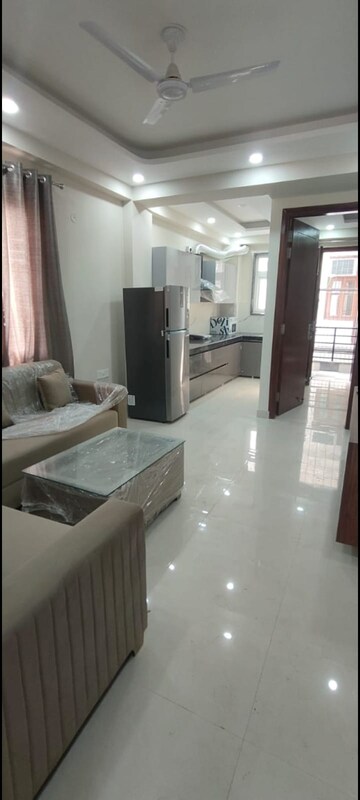 Kitchen in 2 BHK Builder Floor at RWA Residential Society, Sector 40 – for Rent