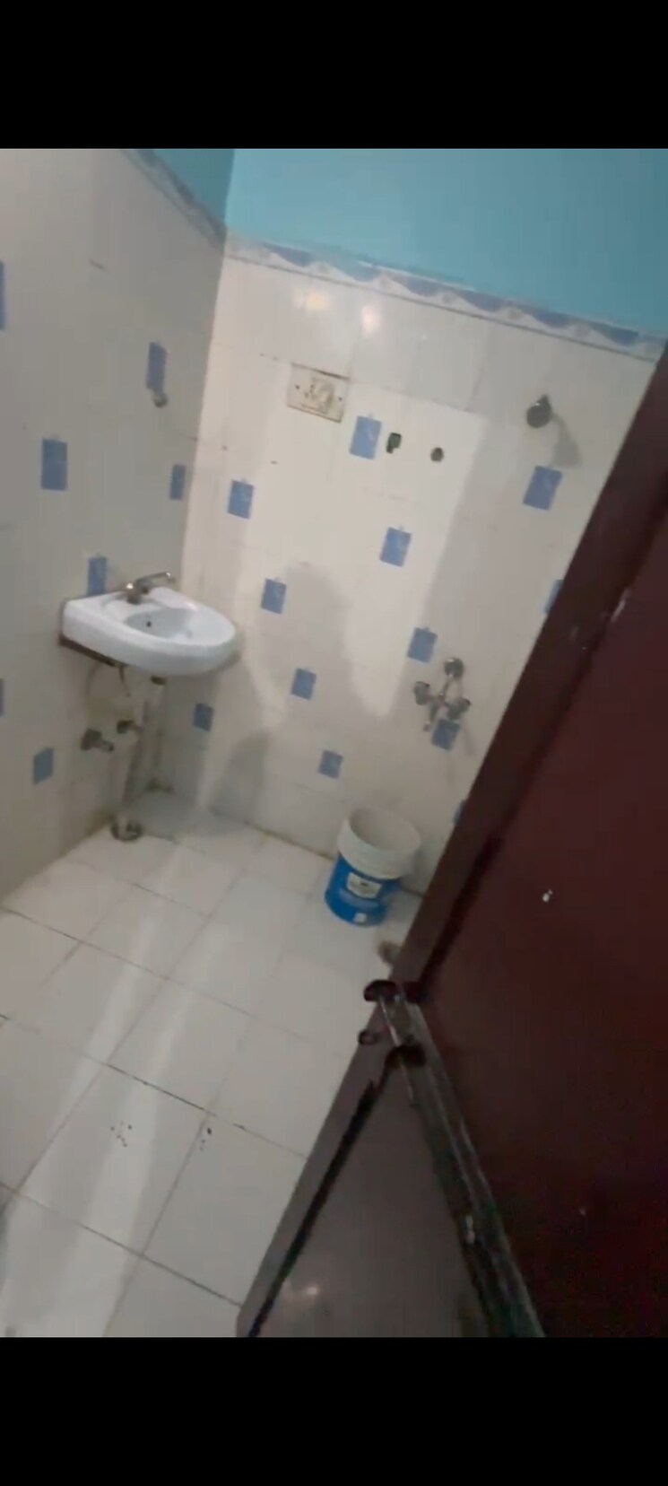 Master Bedroom, silver-line-h-block 2 Bedroom 1100 Sq.Ft. Apartment In Chinhat Lucknow 9687763