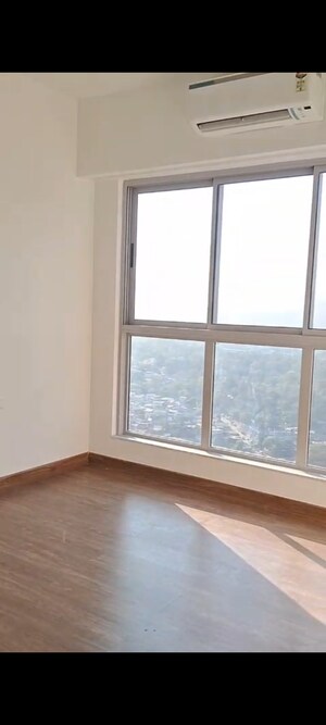 Room in 3 BHK Apartment at Piramal Revanta Tower 2, Mulund West – for Rent