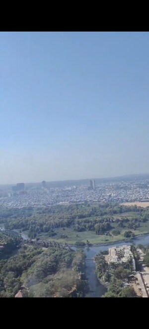 Plot Area in 3 BHK Apartment at Rajesh Raj Infinia, Malad West – for Rent