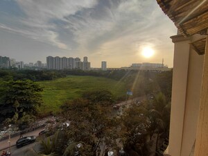 2 BHK Apartment – Garden View at Bhoomi Classic, Malad West - for Rent