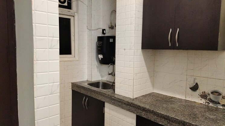 Bathroom, rwa-residential-society-sector-46 1 Bedroom 105 Sq.Ft. Builder Floor In Sector 46 Gurgaon 9687814