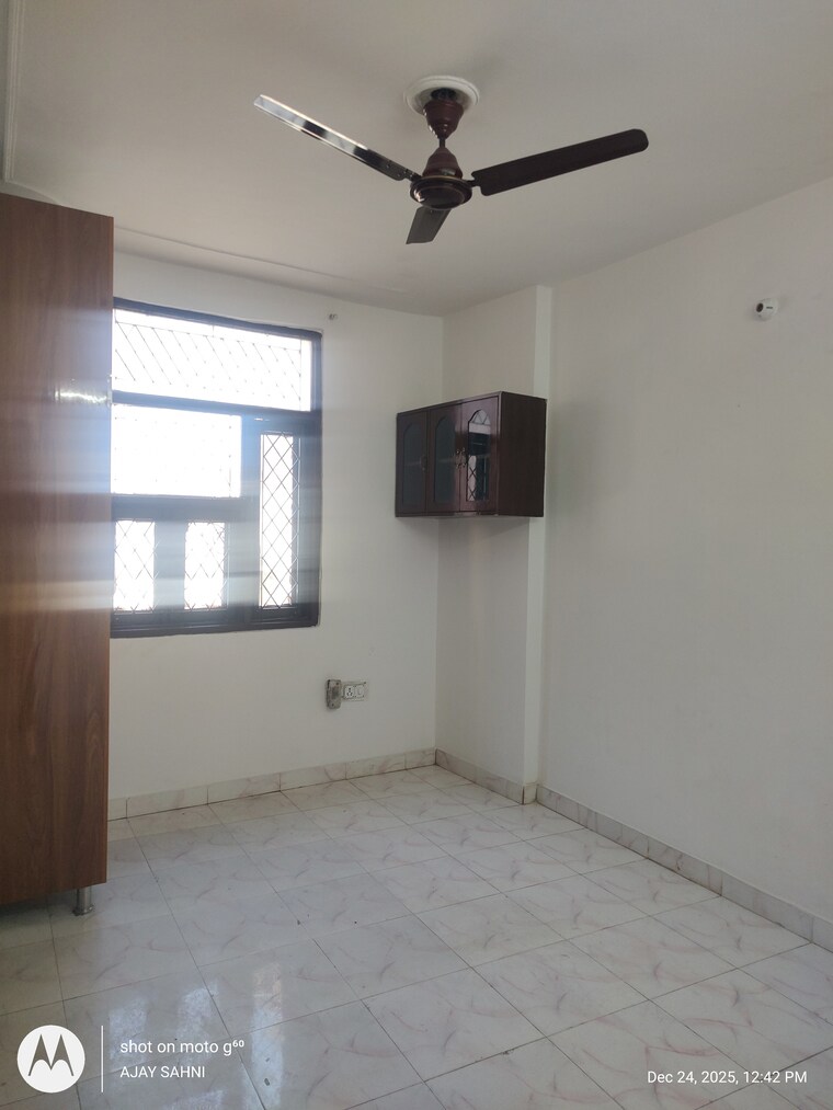 Room, mehrauli 2 Bedroom 750 Sq.Ft. Builder Floor In Mehrauli Delhi 9687824