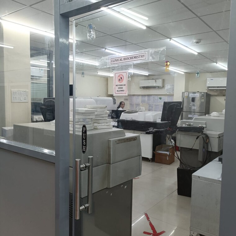 Team Area, vikhroli west Commercial Office Space 2200 Sq.Ft. In Vikhroli West Mumbai 9687884