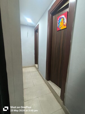 Building Lobby in 4 BHK Builder Floor at Sector 27 – for Rent