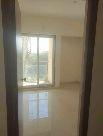 Bedroom in 2 BHK Apartment at Mahavir Square, Manpada – for Rent