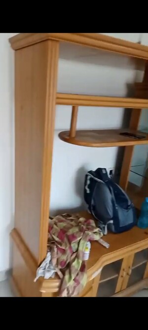 Furnished Amenities in 1 BHK Apartment at Ajay Sahawas Apartment, Vile Parle East – for Rent