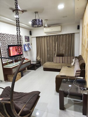 Team Area in 2 BHK Apartment at Kulswamini CHS Vile Parle, Vile Parle East – for Sale