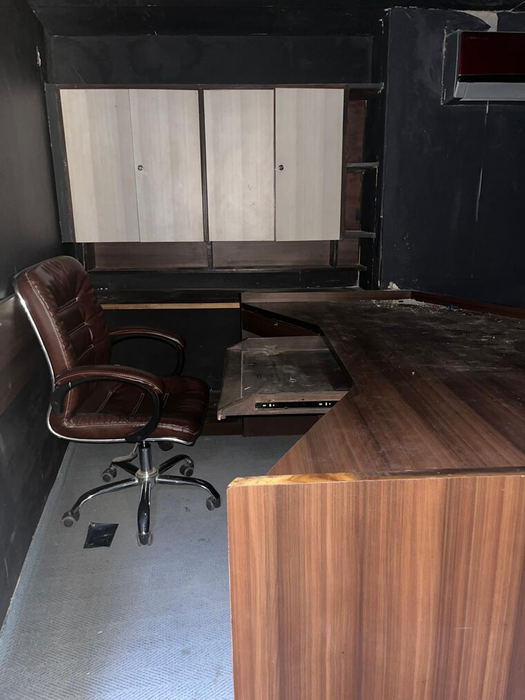 Living Room, morya-house Commercial Office Space 1300 Sq.Ft. In Andheri West Mumbai 9687910