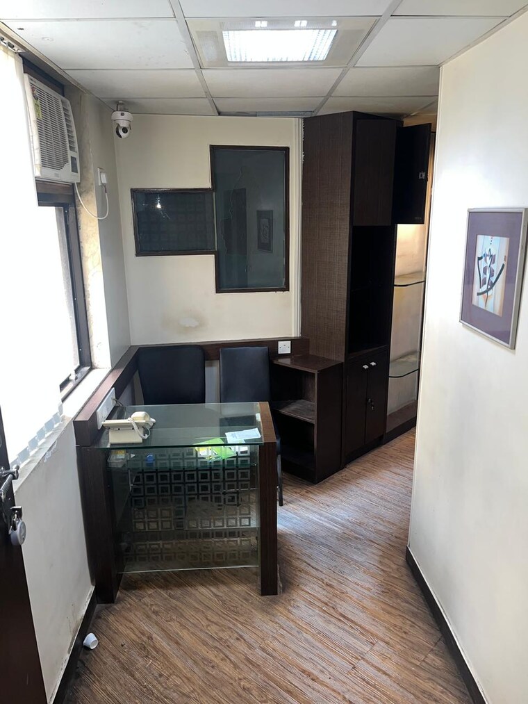 Team Area, morya-house Commercial Office Space 1300 Sq.Ft. In Andheri West Mumbai 9687910