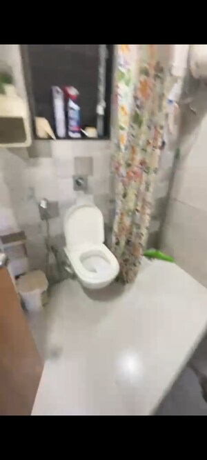 Bathroom in 1 BHK Apartment at Panom Park, Vile Parle East – for Rent