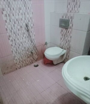 Bathroom in 2 BHK Independent House at Aliganj – for Rent