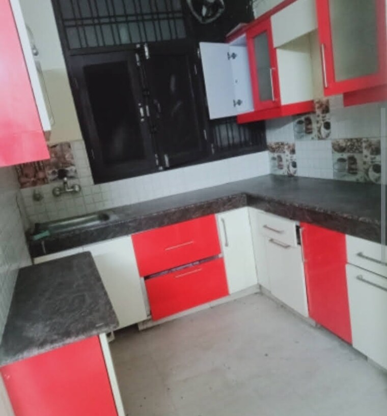 Kitchen, aliganj 2 Bedroom 1650 Sq.Ft. Independent House In Aliganj Lucknow 9687923