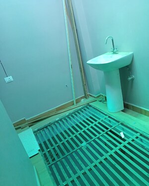 2 BHK Villa For Rent in Jankipuram