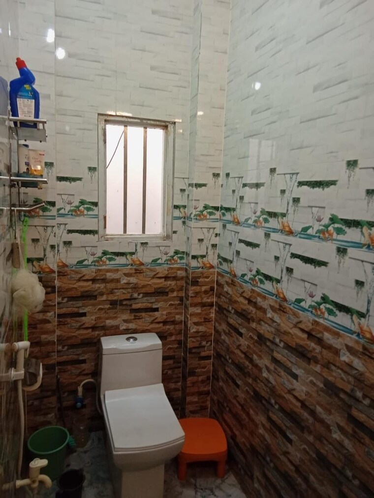Bathroom, bahadarabad 4 Bedroom 1000 Sq.Ft. Independent House In Bahadarabad Haridwar 9687927
