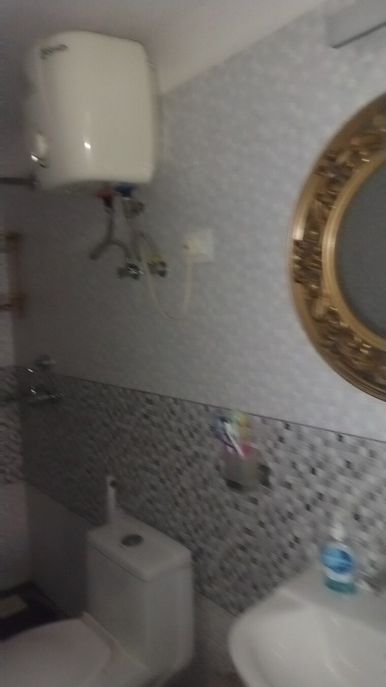 Bathroom, gulshan-bellina 3 Bedroom 791 Sq.Ft. Apartment In Sector 16 Greater Noida Greater Noida 9687936