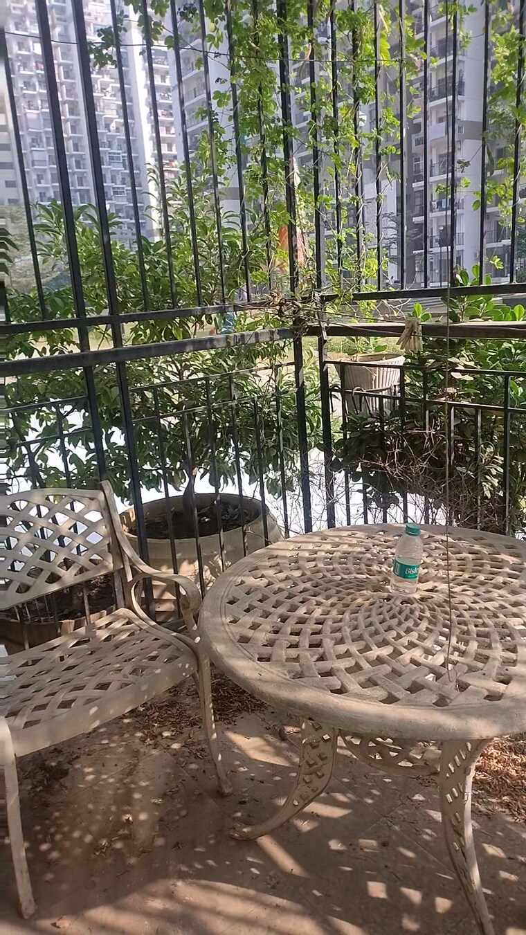 Garden, gulshan-bellina 3 Bedroom 791 Sq.Ft. Apartment In Sector 16 Greater Noida Greater Noida 9687936