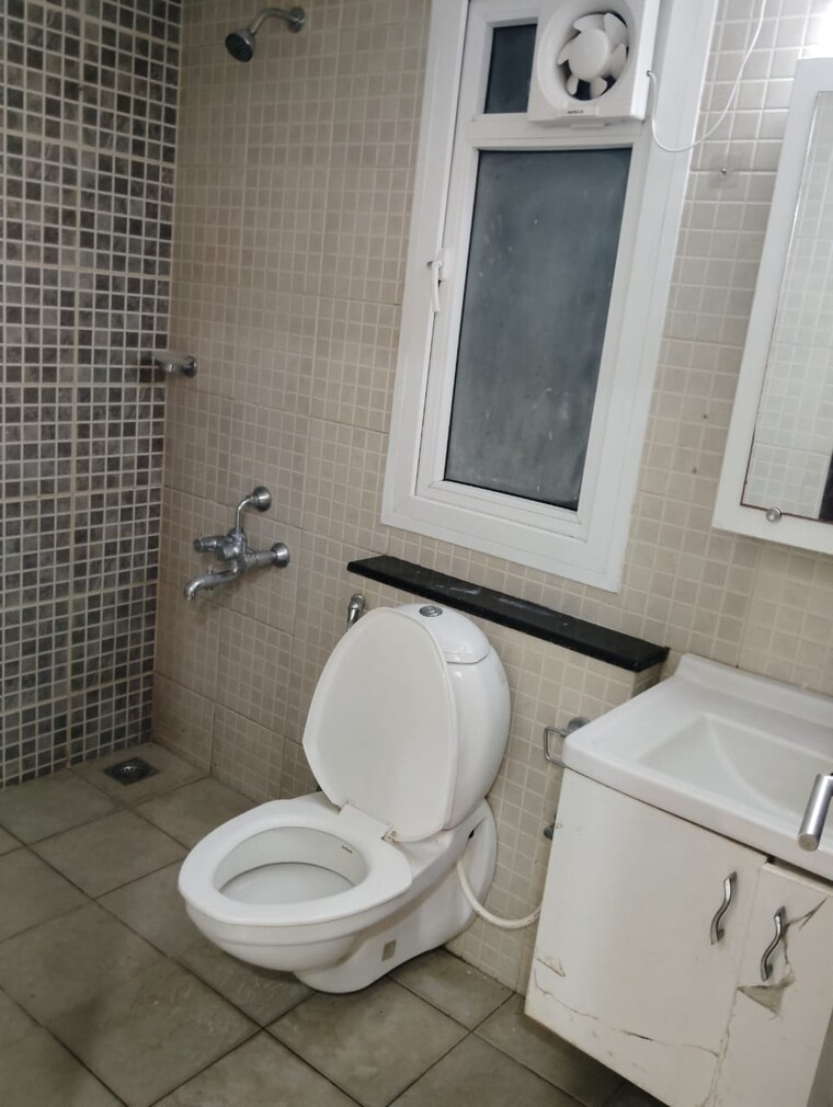 Bathroom, brigade-buena-vista 2 Bedroom 776 Sq.Ft. Apartment In Budigere Bangalore 9687934