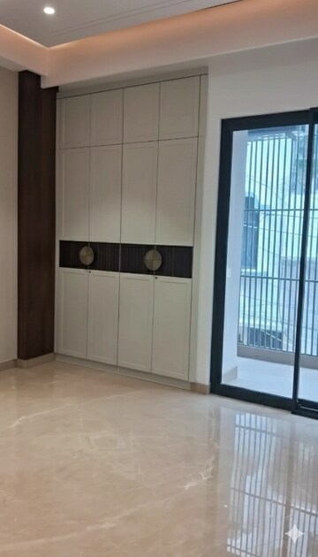 Master Bedroom in 3 BHK Builder Floor at Kalkaji – for Rent