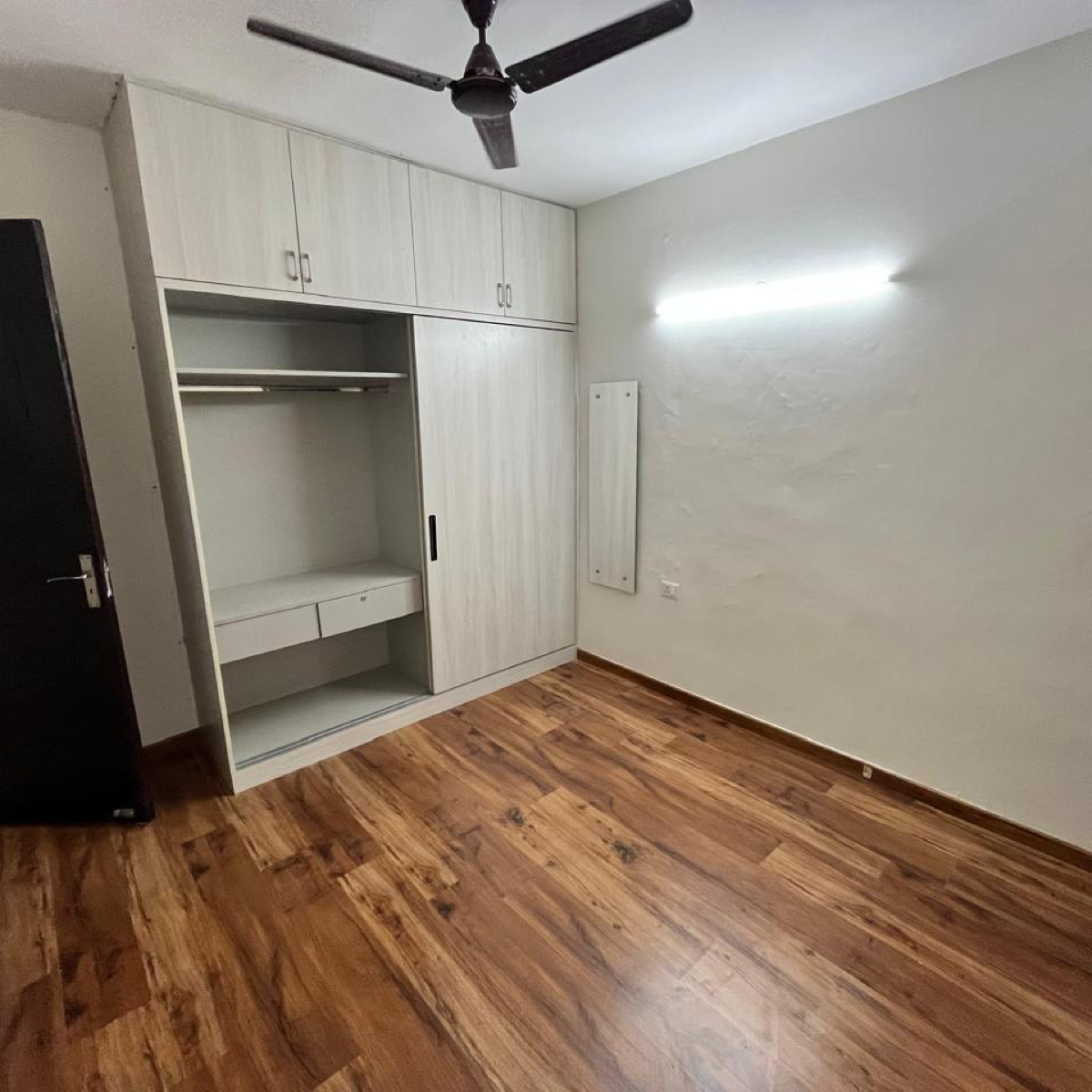 3 BHK + Pooja Room Apartment For Rent in Signature Global Park 4 and 5
