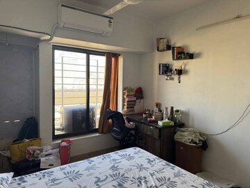 Room in  Pg at Malad East – for Rent