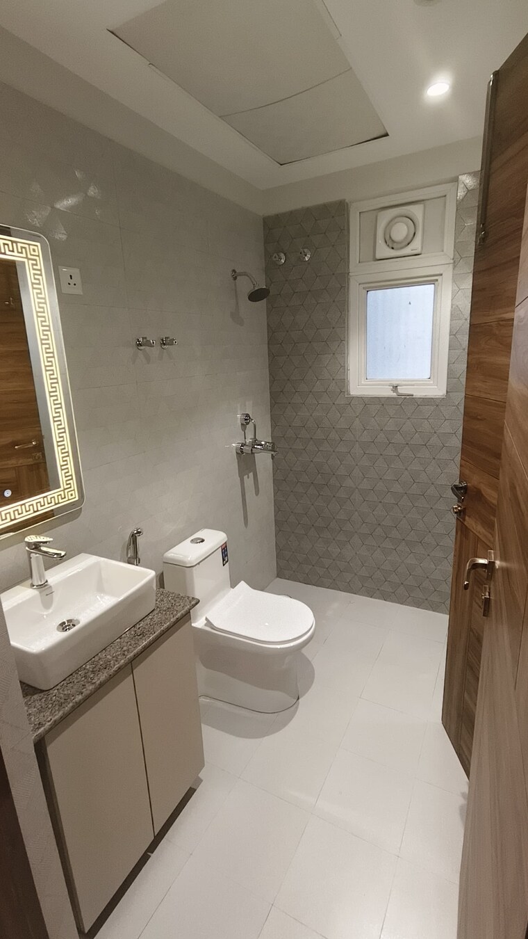 Bathroom, rwa-apartments-sector-19 2 Bedroom 1450 Sq.Ft. Independent House In Sector 19 Noida 9687953