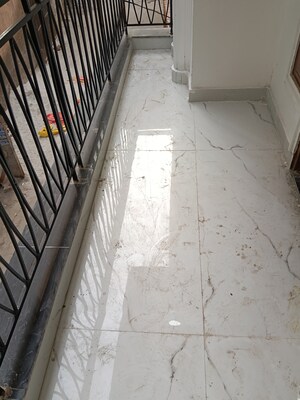 Balcony in 1 BHK Builder Floor at Paryavaran Complex – for Rent