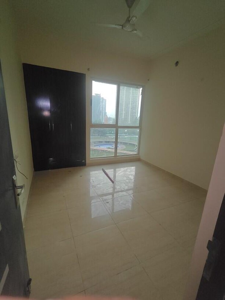 Room, gaur-saundaryam 3 Bedroom 2400 Sq.Ft. Apartment In Tech Zone 4 Greater Noida Greater Noida 9687961