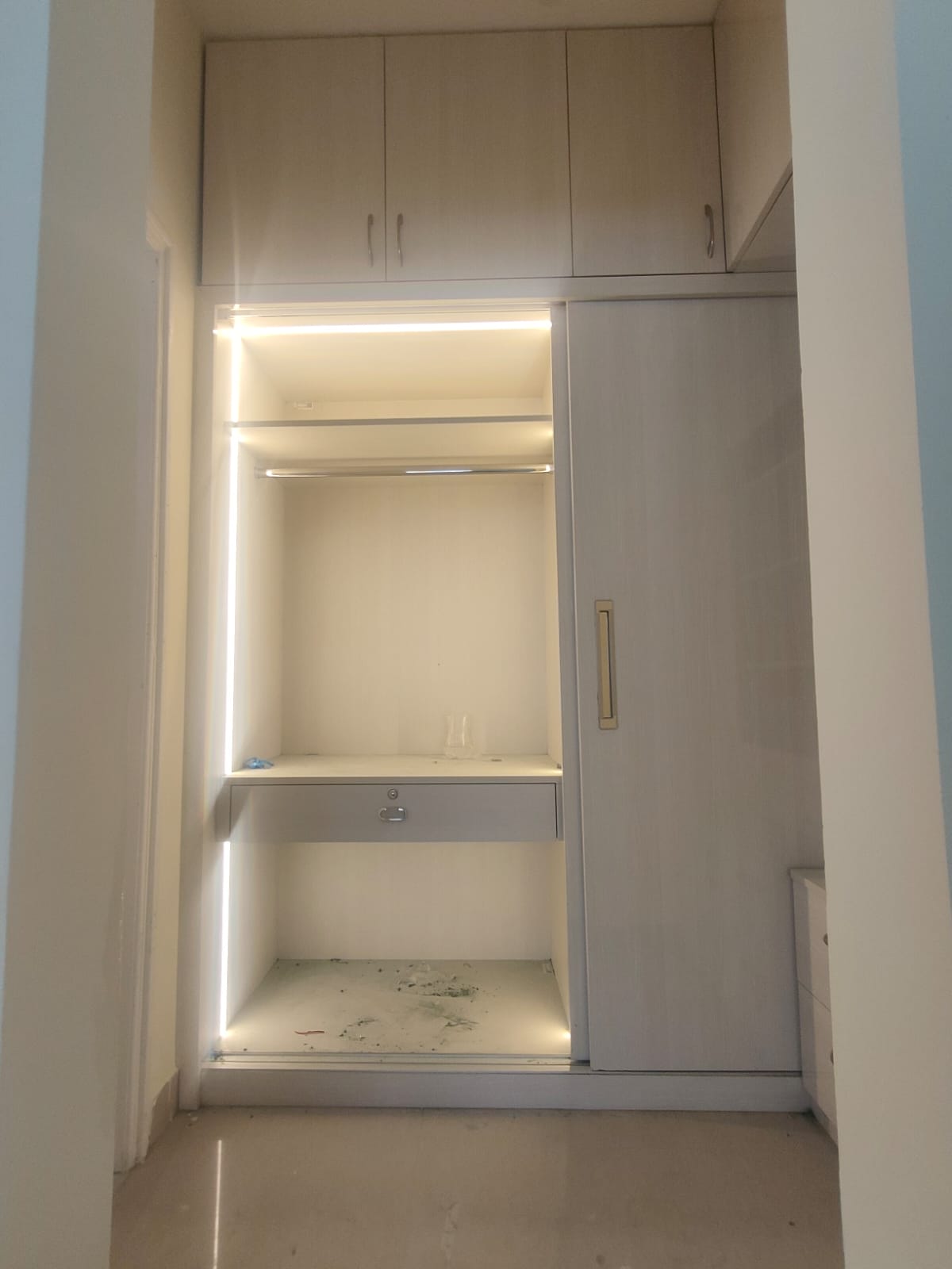 Bathroom in 4 BHK Apartment at SARE Petioles, Sector 92 – for Rent