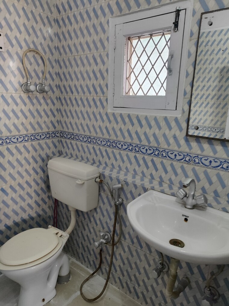 Master Bedroom, rwa-apartments-sector-29 1 RK 380 Sq.Ft. Apartment In Sector 29 Noida 9687985