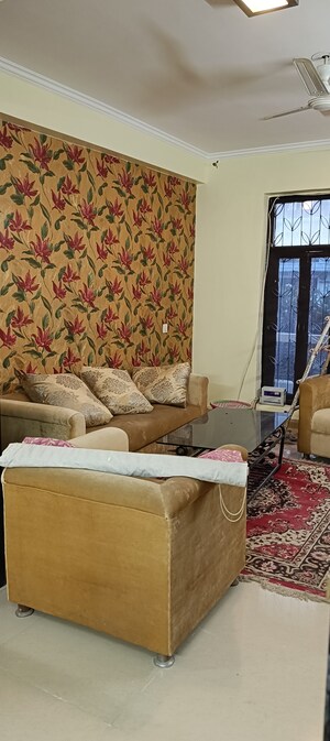 Bedroom in 3 BHK Builder Floor at M2K Aura, Sector 47 – for Rent