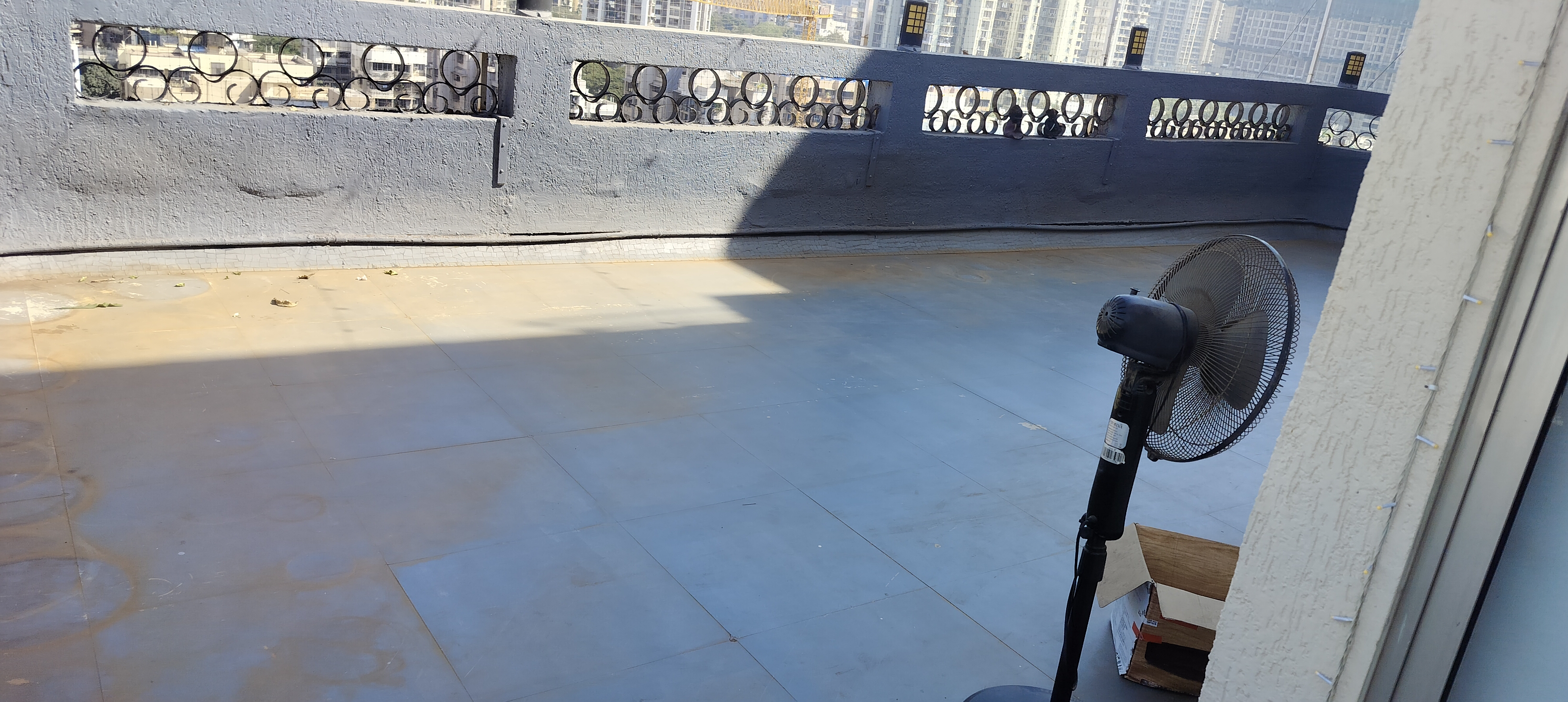 3 BHK Apartment For Rent in Cliff Tower