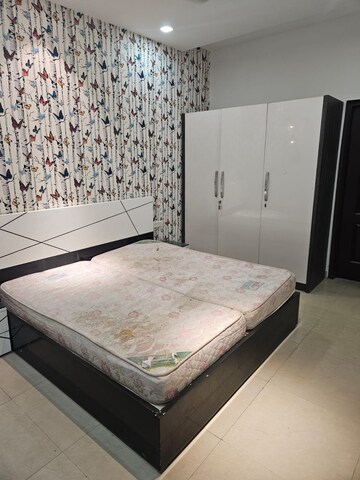 Bedroom in 3 BHK Apartment at Pakhowal Road – for Rent