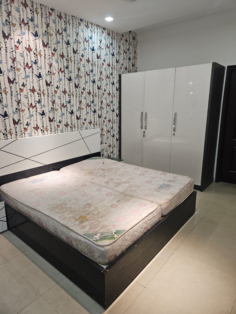 Bedroom, pakhowal road 3 Bedroom 1600 Sq.Ft. Apartment In Pakhowal Road Ludhiana 9688047