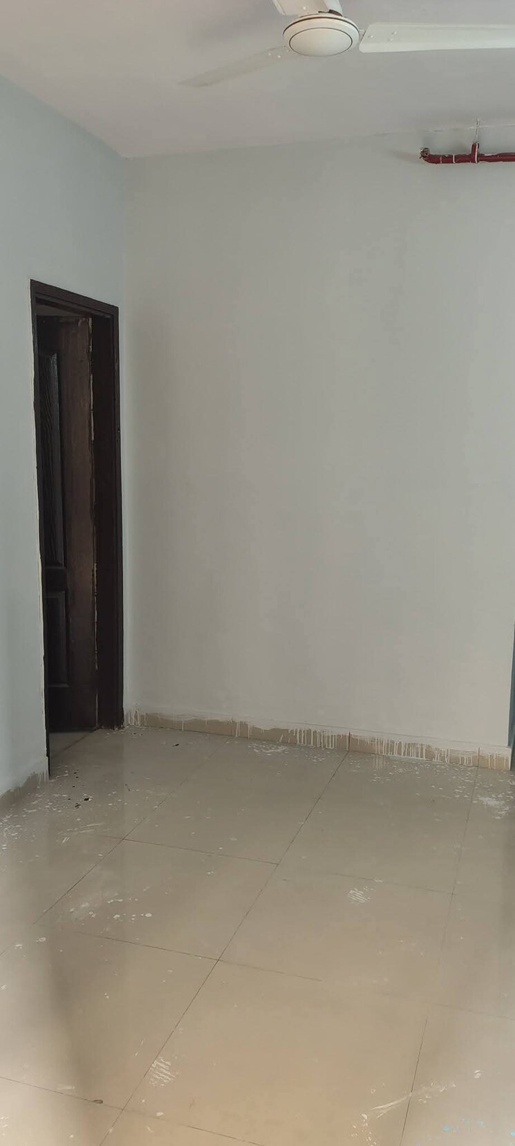 Room, ip extension 3 Bedroom 1600 Sq.Ft. Apartment In Ip Extension Delhi 9688059