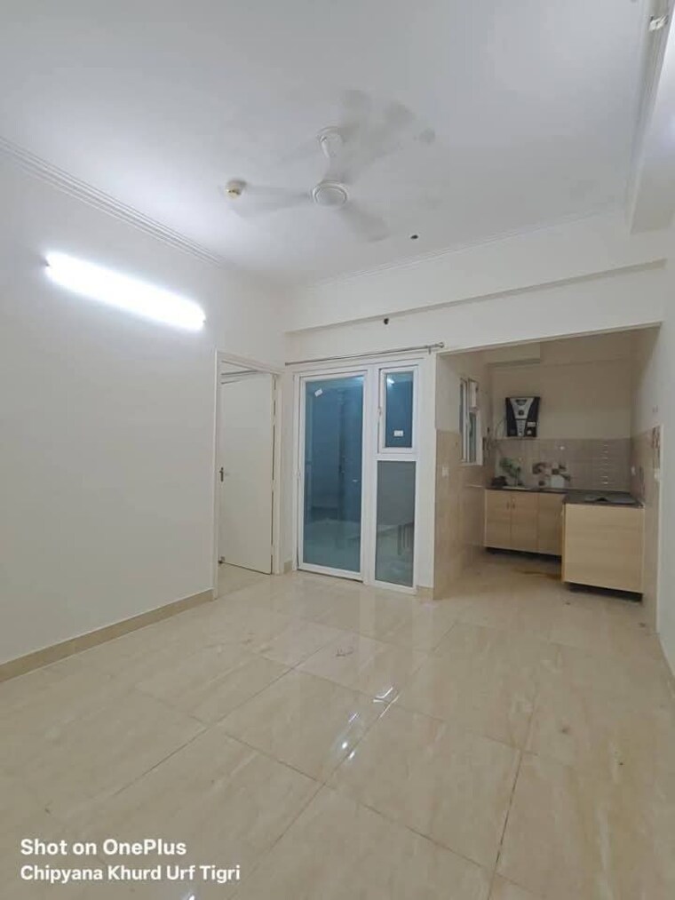 Room, ip extension 3 Bedroom 1600 Sq.Ft. Apartment In Ip Extension Delhi 9688066